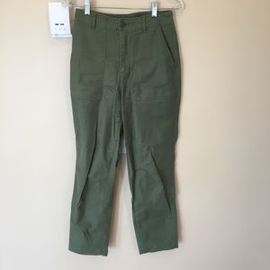 Uniqlo High-Waisted Pants